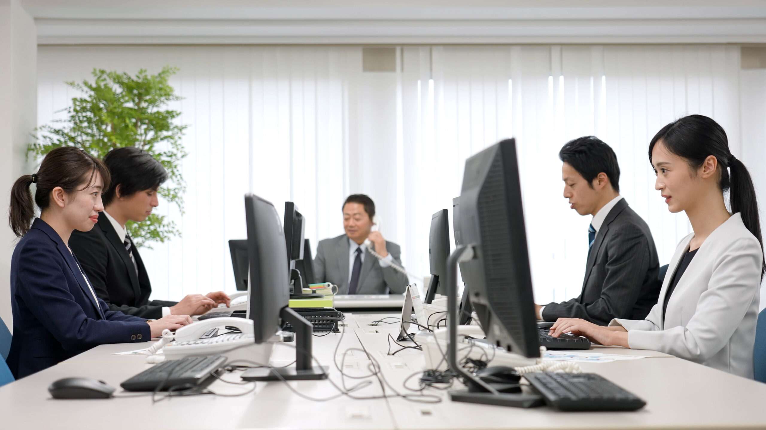 オフィスが手狭だなと感じたら… オフィス環境改善のために、まずできること